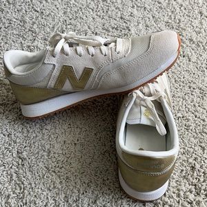 Women’s New Balance for J. Crew Comp 100 size 9 sneakers.